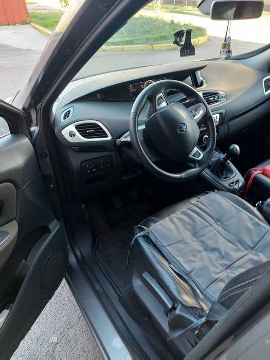 Продам Рено Гранд Сценик 3