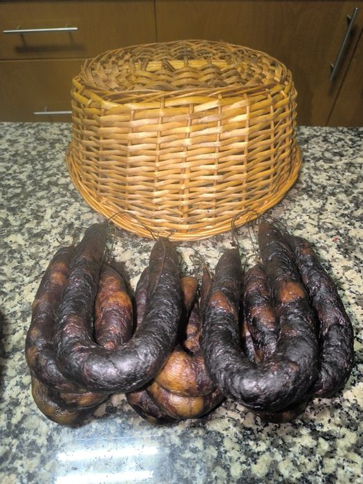 Vendo chouriças caseiras