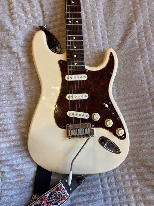 Fender Stratocaster Made in USA – lata 90