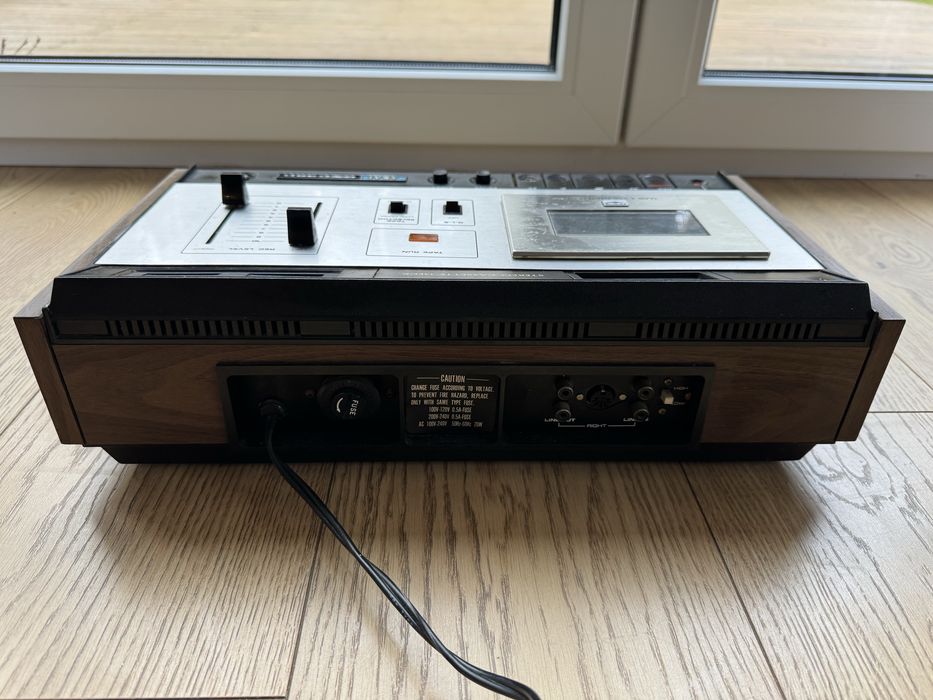 Magnetofon kasetowy Akai GXC-36D