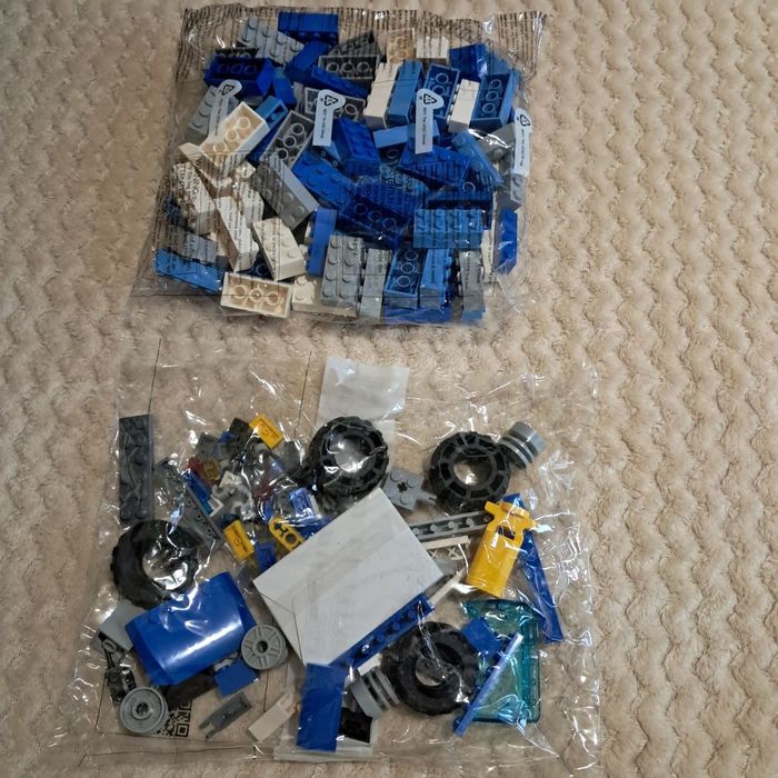 Нові Lego пакети, оригінал. Ціна 140 грн.