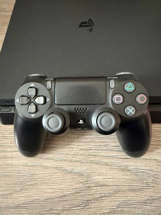 Sony Playstation 4 slim. 1 TB. Як нова! Повний комплект!