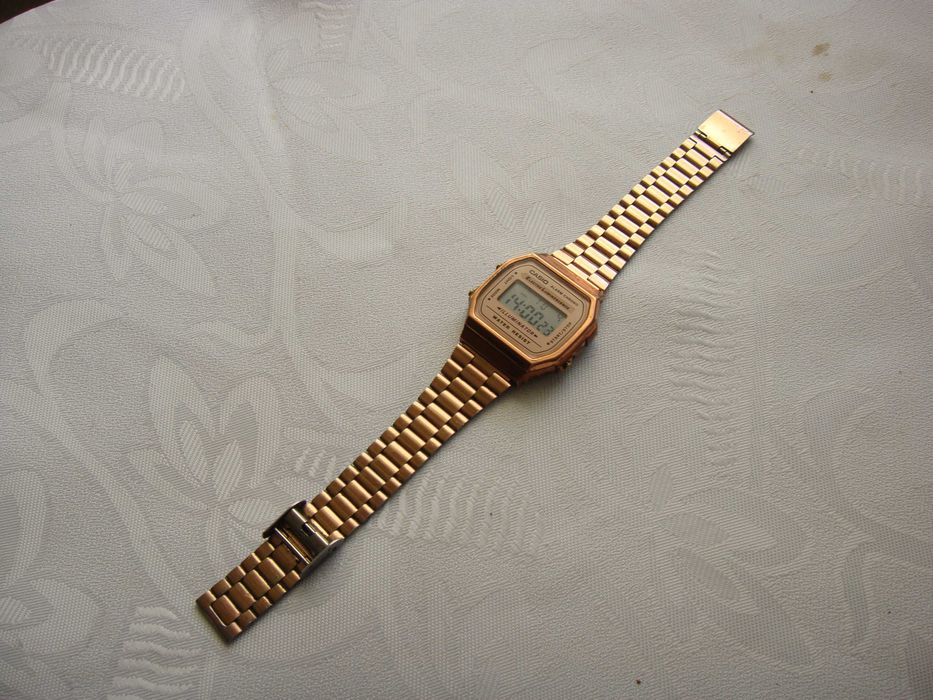 CASIO  - Zegarek  ,,,  Męski