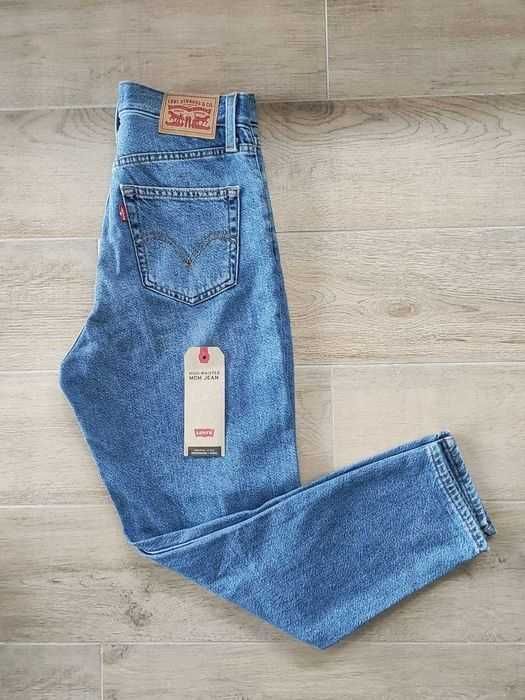 Jeansy Levi's high waisted MOM JEAN
