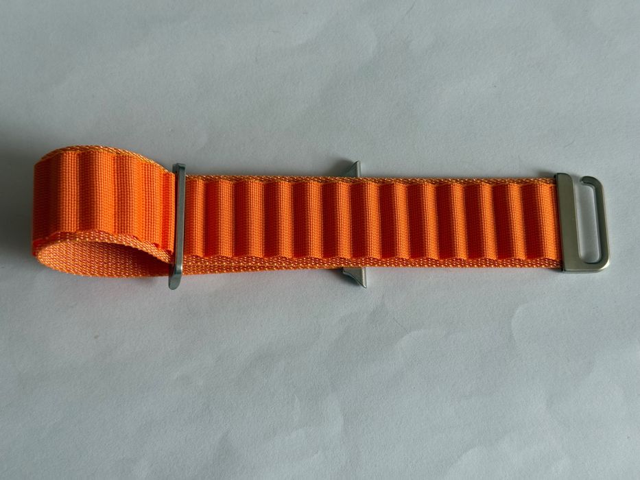 Opaska Alpine do Apple Watcha 49 mm 44 mm 45 mm w kolorze Orange