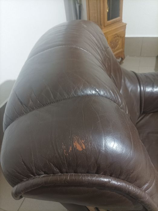 Dębowy komplet wypoczynkowy ze skóry (sofa 3-os, sofa 2-os + fotel