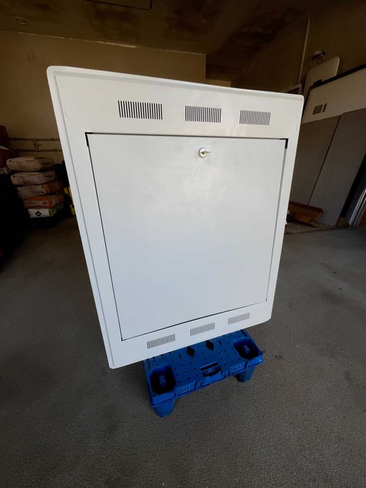 szafa serwerowa - 19 cali - 4U