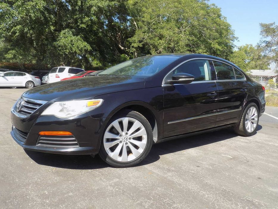 Volkswagen CC Sport      2013
