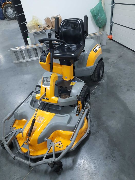 Traktorek stiga PARK PRO SVAN  4 WD HONDA hydraulika