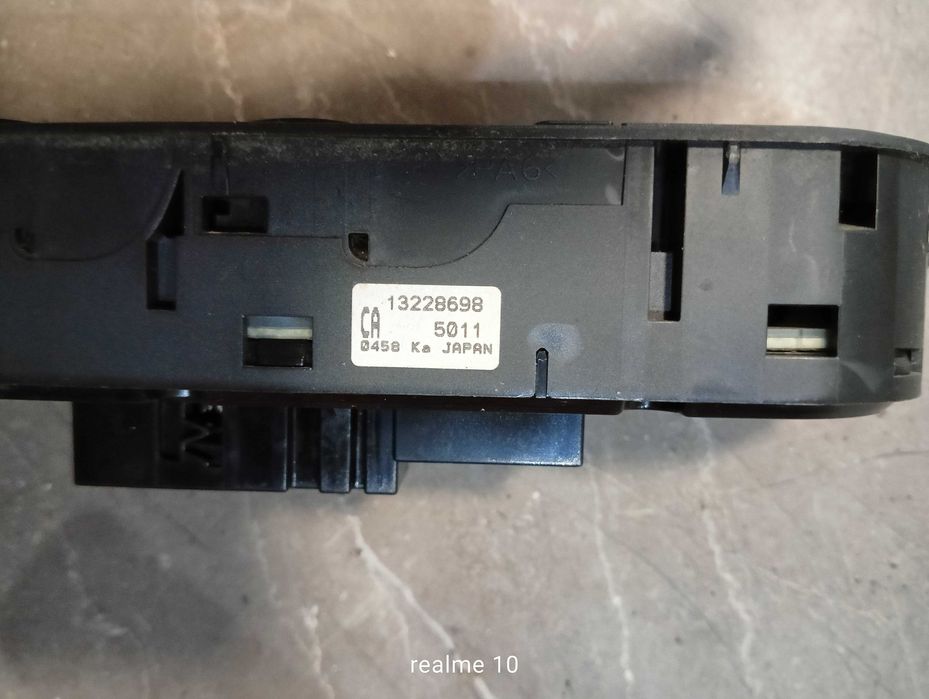 Przełącznik szyb lusterek Opel Zafira B