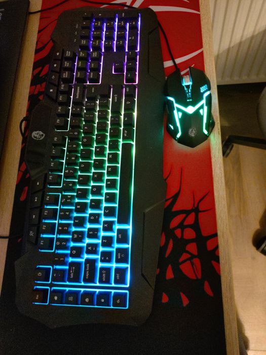 Myszka i klawiatura gejmingowa