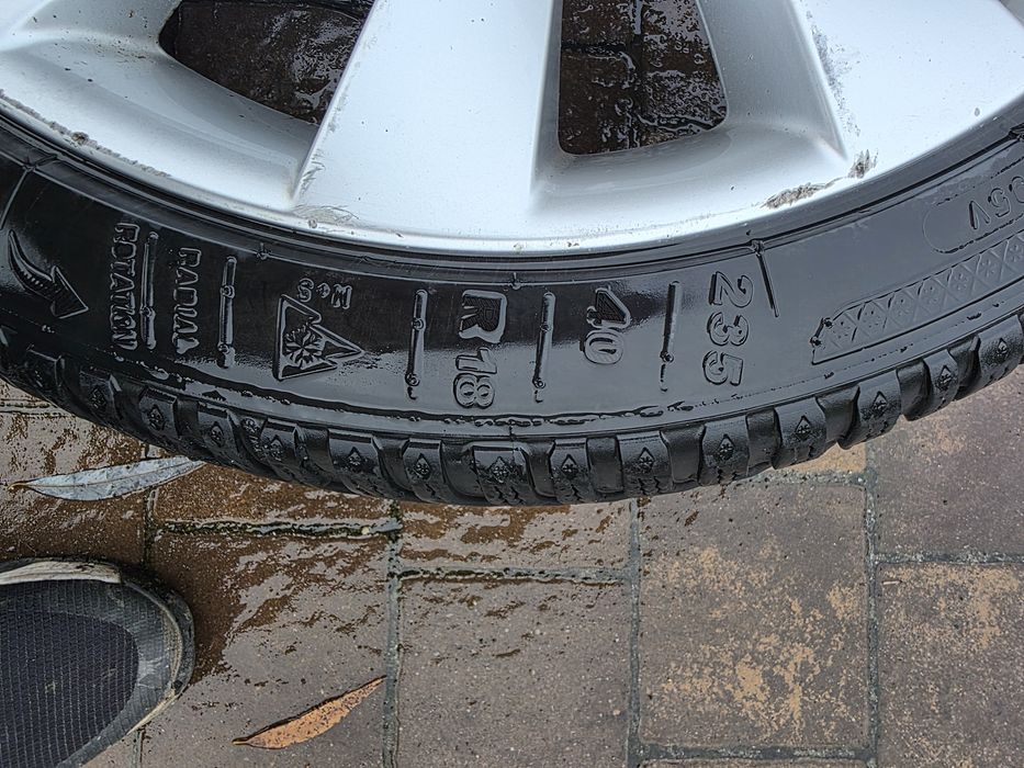 Koła Felgi Aluminiowe 18" Zimowe VW Passat CC Scirocco Interlagos 8J