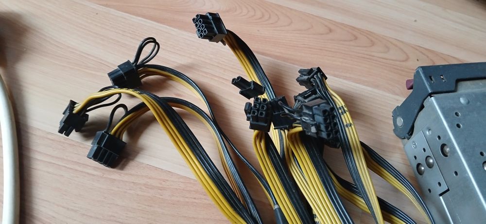 Серверный блок питания HP hstns pr16 atsn 7001133