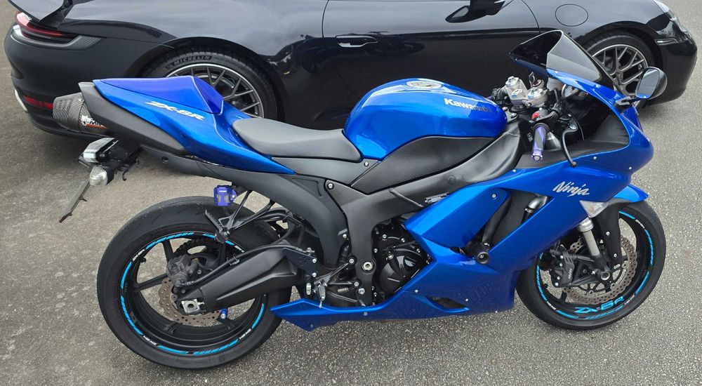Kawasaki ZX6R - 2008