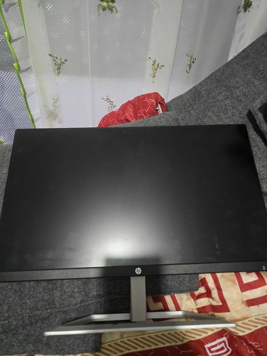 Монитори hp б/у в наличие 2 шт