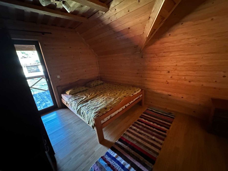 Продається база відпочинку в Шаянах