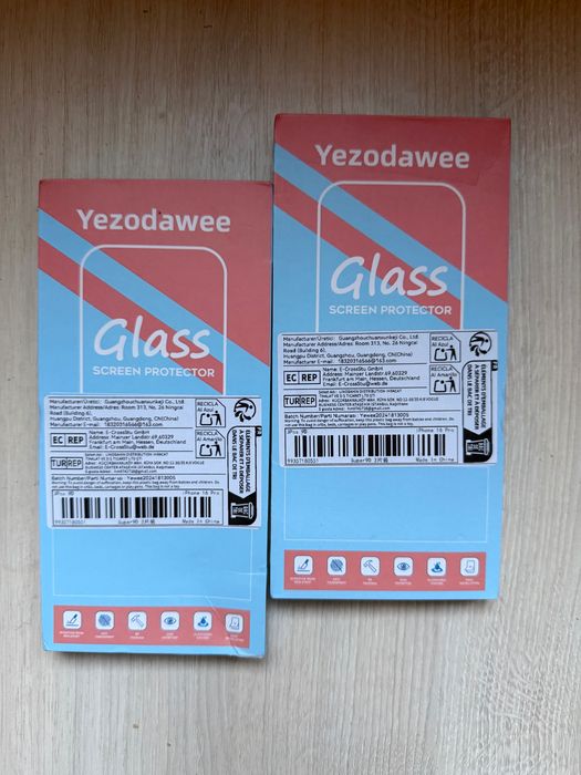 Скло захисне на iPhone 16pro