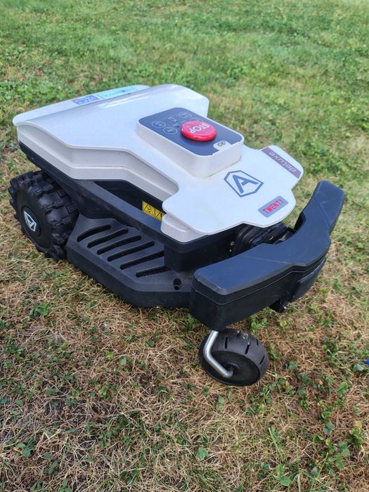 Robot koszący Ambrogio Twenty Deluxe na gwarancji
