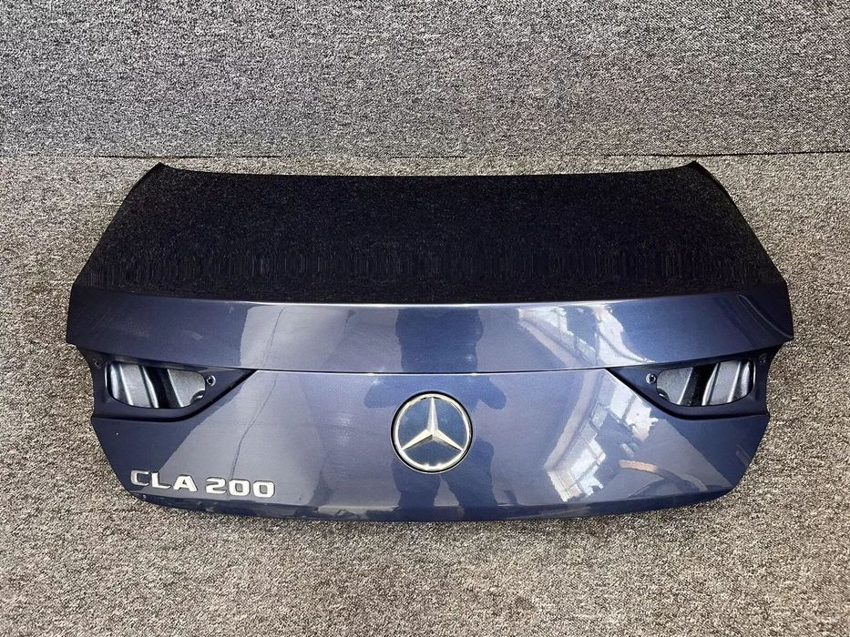 Tampa da Mala Mercedes CLA C118 W118 2019-2024