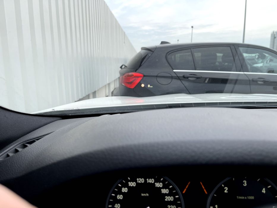 BMW 520d Touring Pack M Auto (F11 LCI) | Head-Up | Teto Panorâmico | AC 4 Zonas — photo 4