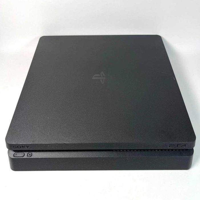 PS4 Slim 1TB Desbloqueada + GTA 5 + FC26 + RD2 + 1 Comando Novo + Cabo