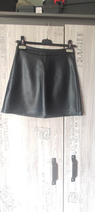 Spódnica mini z imitacji skóry