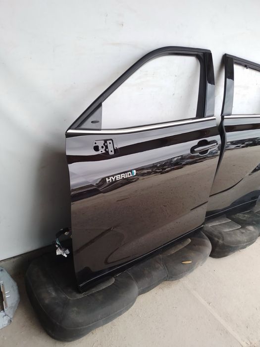Дверь двері toyota highlander 2019-2024