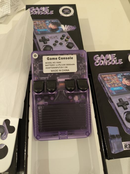 Consola R36S retro gameboy