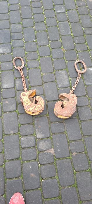 Sprzedam uchwyty do szalunków