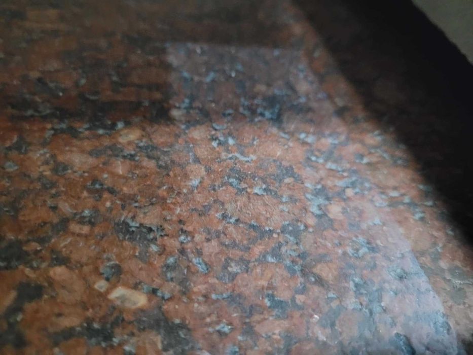 Płytki, Parapety i Stopnie Granit Fortune Red Szczotkowany ( Leather)