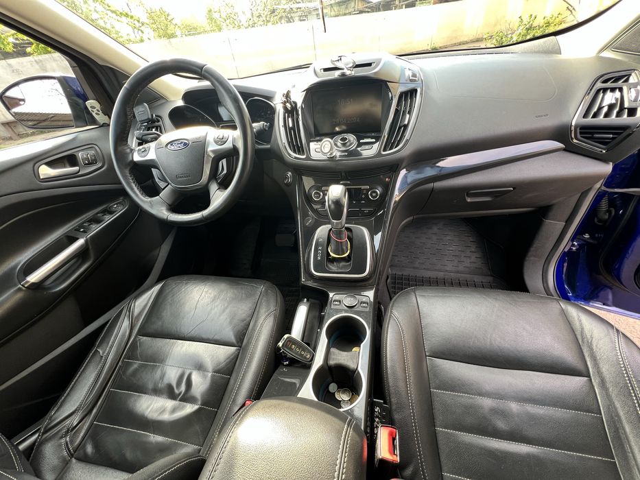 Продам Ford Escape titanium 2.0 газ бензин