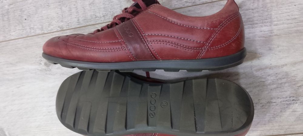 Жіночі туфлі ecco 41 р