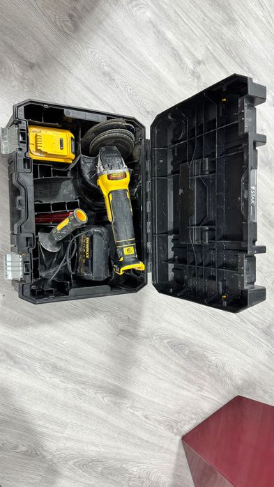 Várias Ferramentas Dewalt, Bosch e Makita