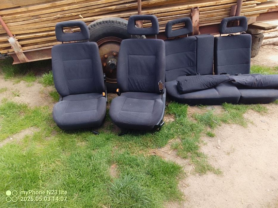 Sprzedam fotele komplet