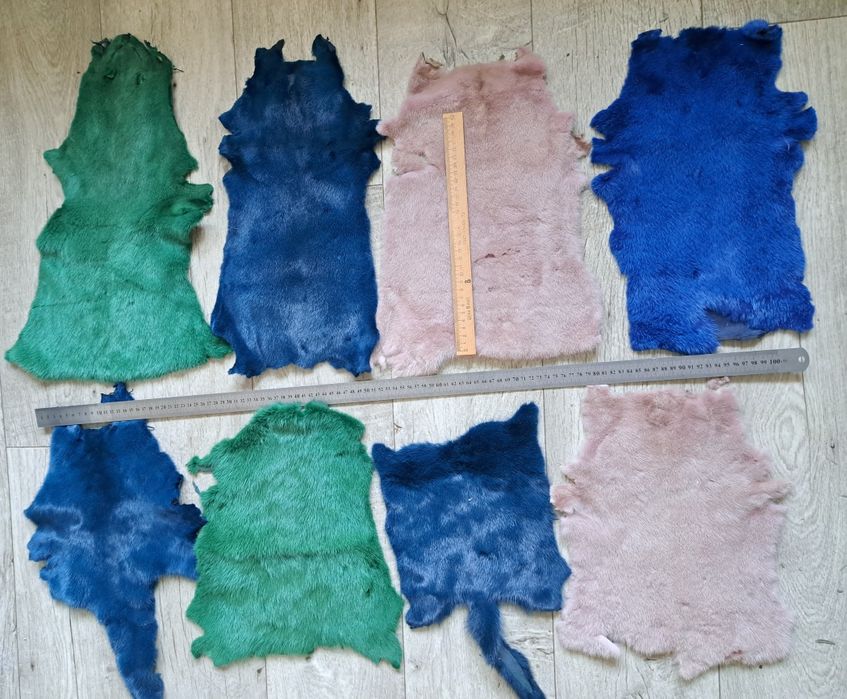 Шкури норки фарбовані