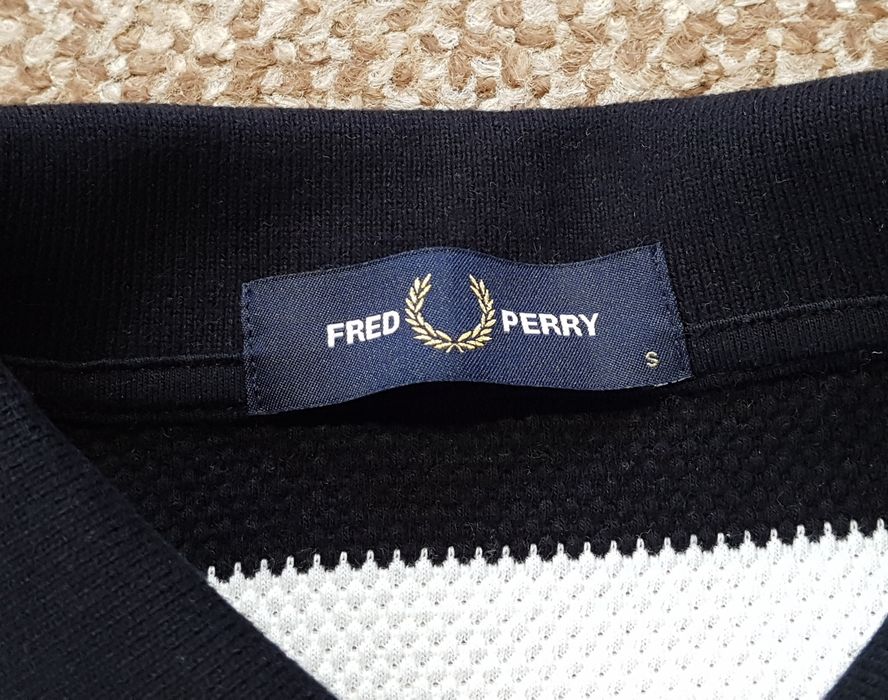 FRED PERRY поло футболка оригінал S смугаста