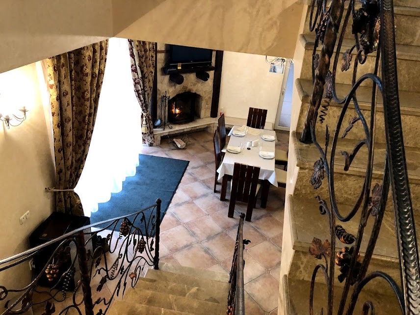 #53 будинок з Теплим басейном/дом посуточно с бассейном