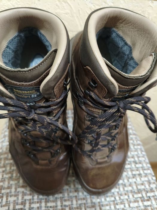 Трекінгові шкіряні черевики Meindl