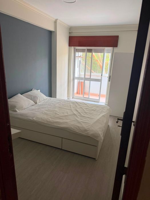 Quartos no apartamento convidativo em São Marcos - Cacém - Lisboa