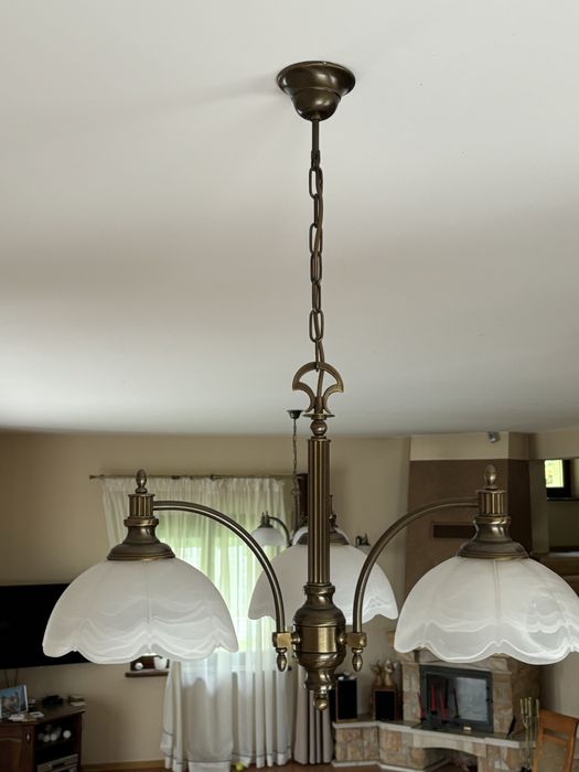 Sprzedam żyrandol i kinkiety