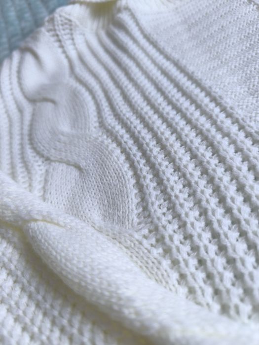 Długo sweterek golfik