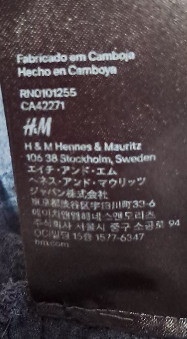 Wyprzedaż jesienna. Długa spódnica firmy BASIC.