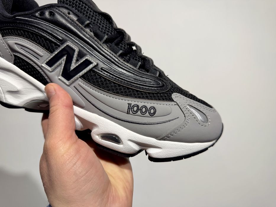 Кросівки чоловічі New Balance 1000 M1000A оригінал