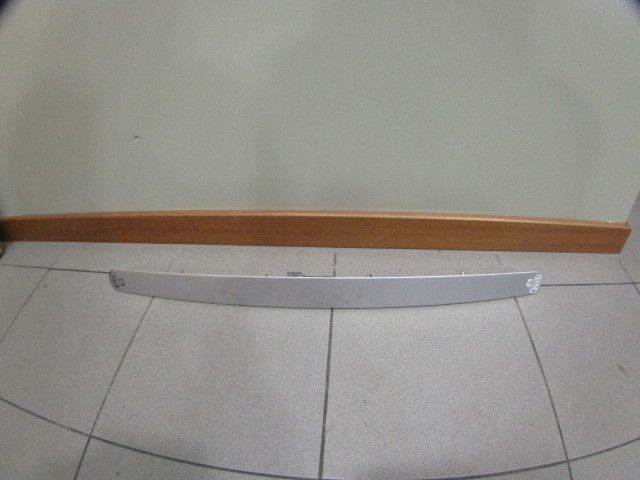 Friso da porta / tampa da mala VOLVO V50 (MW)