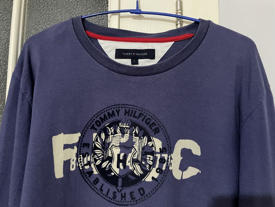 Продам Tommy Hilfiger