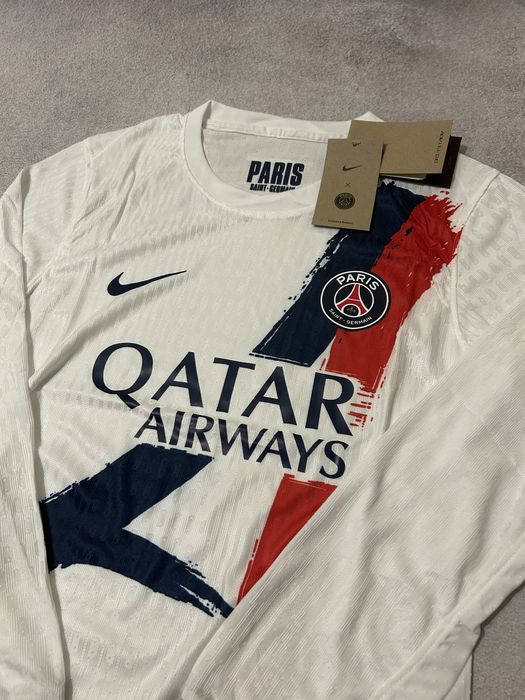 футбольна футболка лонгслив PSG Nike 2024/25
