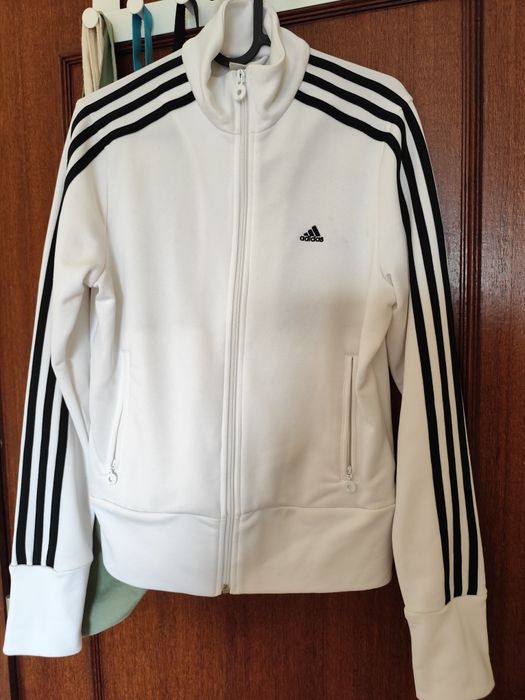 Casaco Adidas original bem conservado