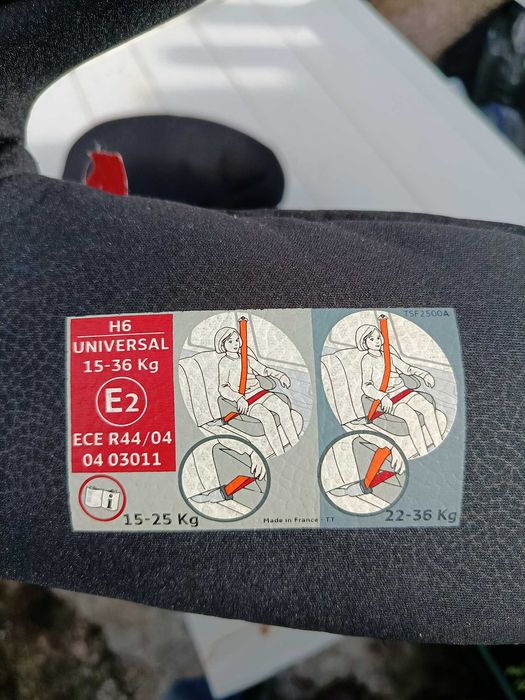 Assento Auto Criança Preto.