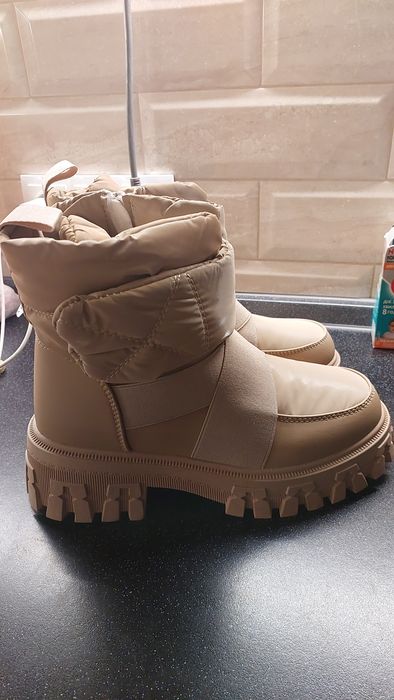 Ботинки жіночі 41 р