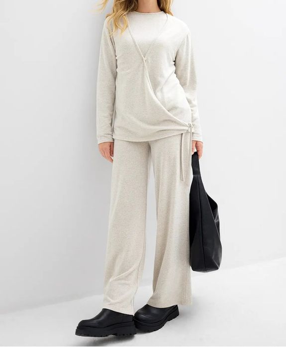 B.P.C sweter kopertowy beżowy r.40/42